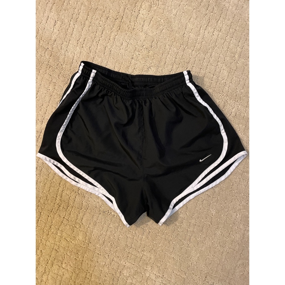 Black/white Tempo Shorts